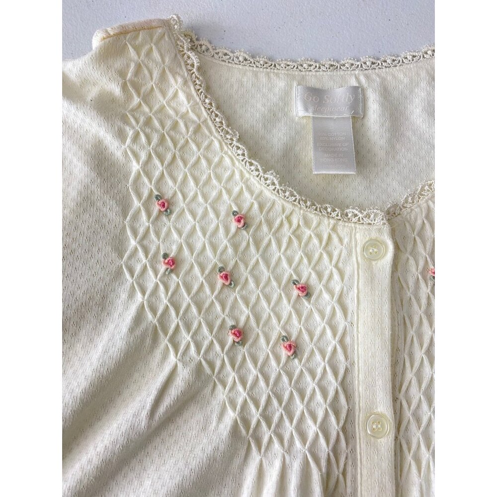 Go Softly LARGE Off White Long Nightgown Robe Embroidered Flower Pockets Vintage